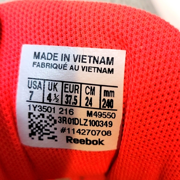 Reebok SubLite Women's size 7 Running Shoe 1Y3501 Gray White Pink Corral - Picture 9 of 9